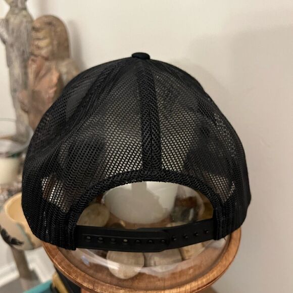 NWOT Poached Clever chef SnapBack. - Picture 2 of 4